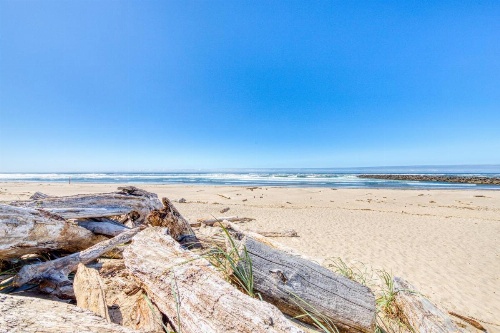 Breaker View image 25